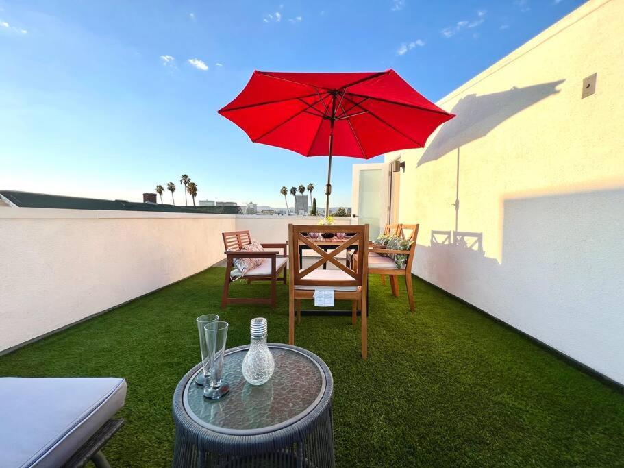 Luxury K-Town Dwelling With Private Rooftop Deck. Los Angeles Bagian luar foto