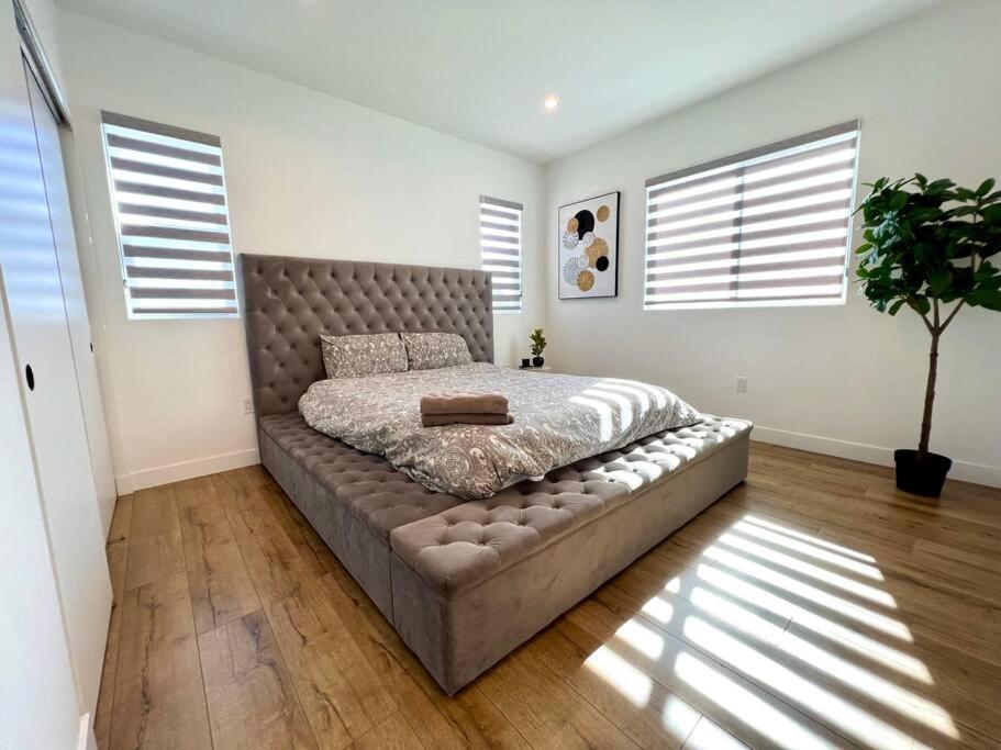 Luxury K-Town Dwelling With Private Rooftop Deck. Los Angeles Bagian luar foto