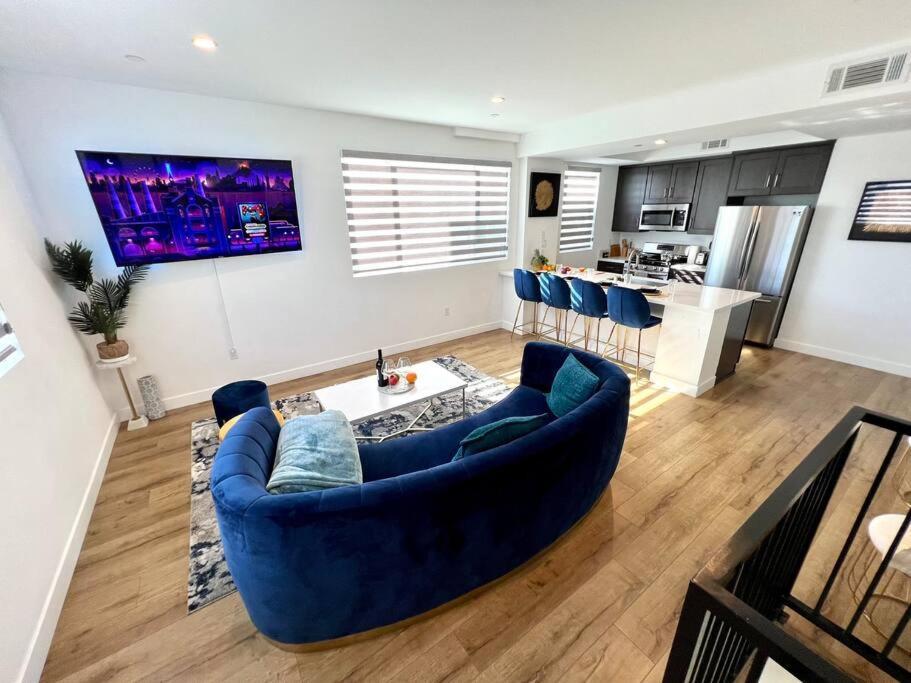 Luxury K-Town Dwelling With Private Rooftop Deck. Los Angeles Bagian luar foto